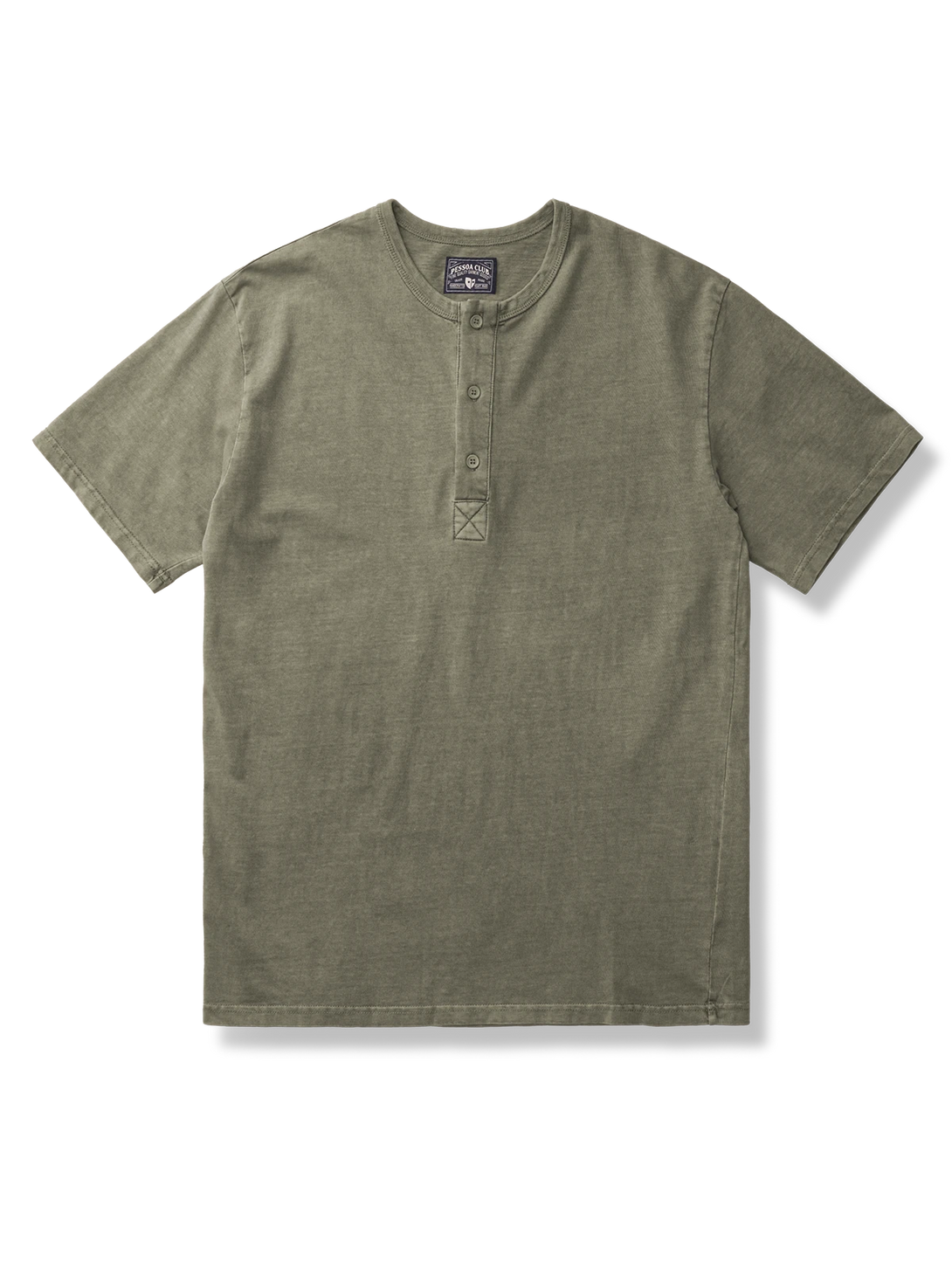 深緑色のスリムフィット半袖ヘンリーネックTシャツ。
