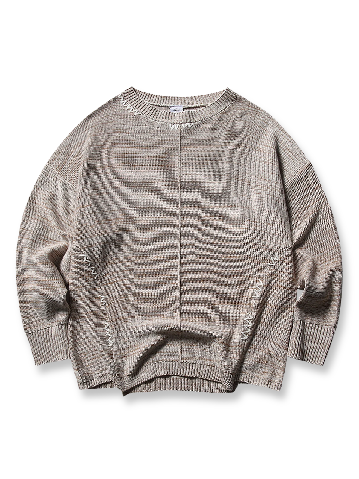 切り替え配色と手作業ステッチが映えるハンドステッチニットセーター