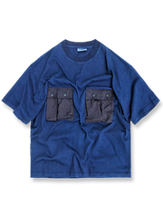 手作り伝統的な藍染四つポケット付き半袖Tシャツの前面が見える商品画像