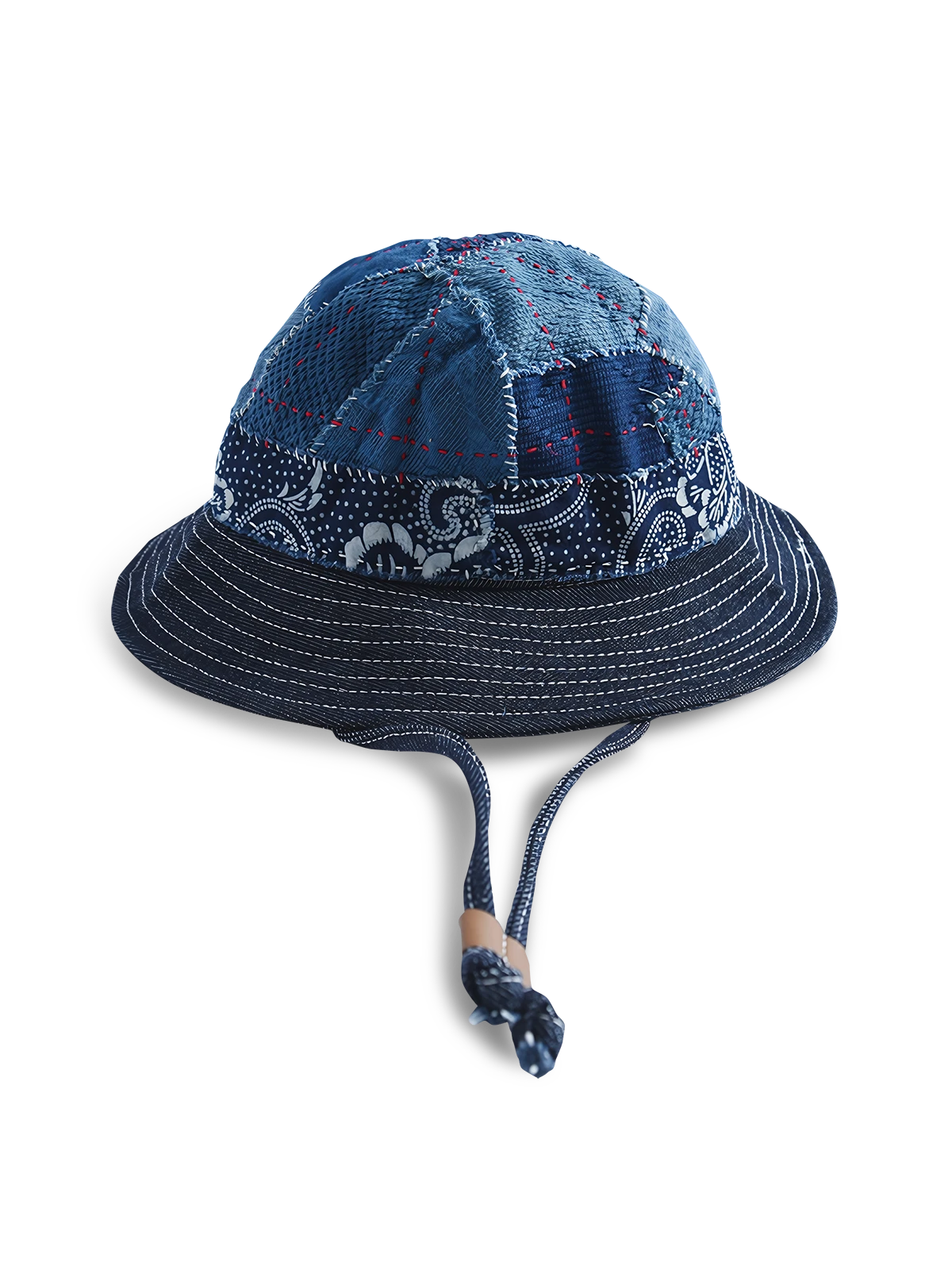 藍染め古布と剣道着生地のパッチワークデザインが特徴のバケットハット