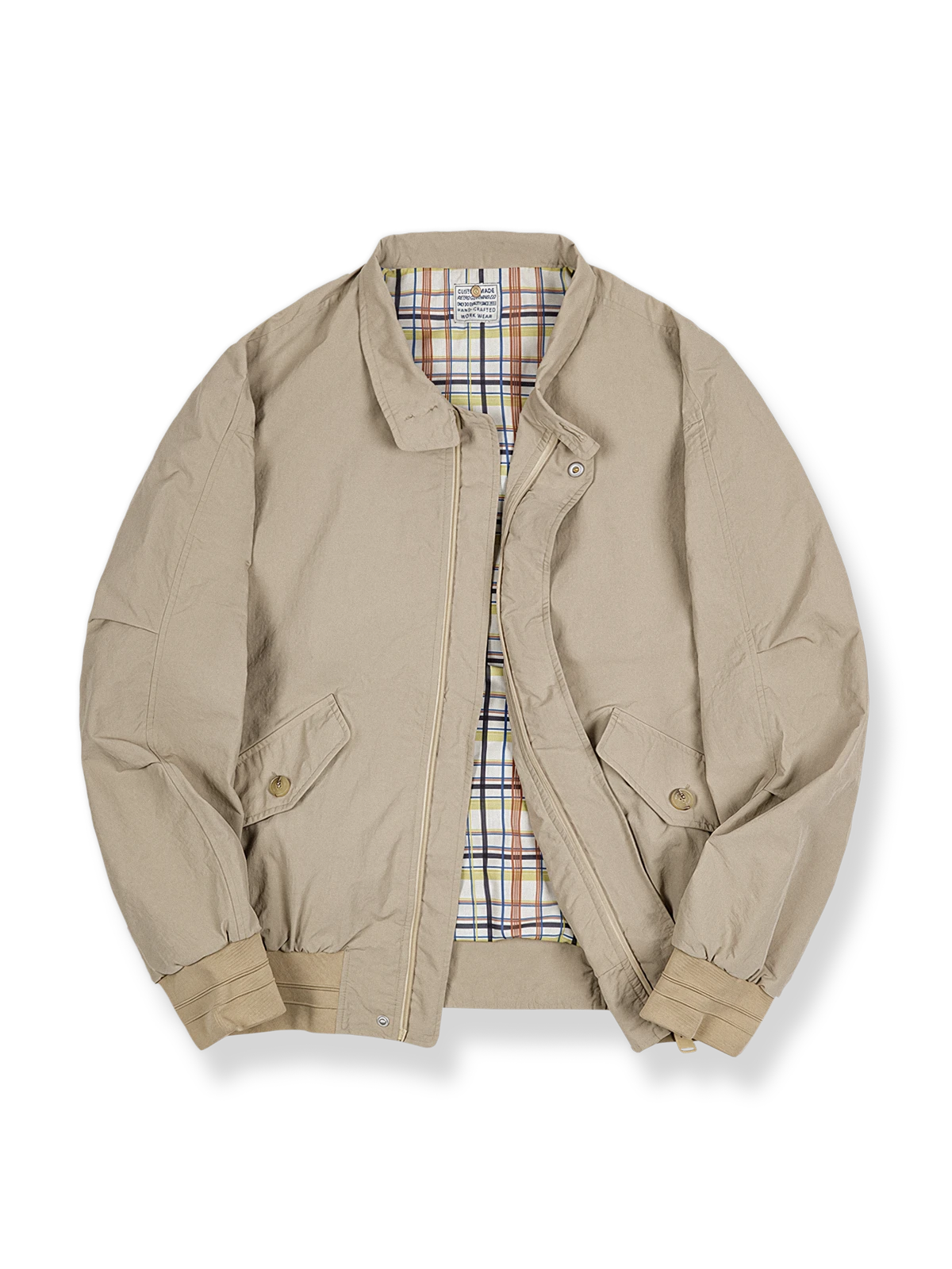 チェック裏地とスタンドカラーが特徴のハリントンG9ジャケット。