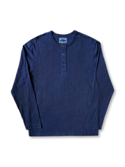 植物染めインディゴの色ムラと重厚感が映えるヘビーウェイトヘンリーシャツ