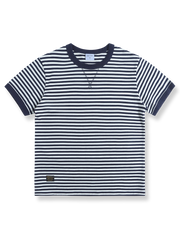 ブルー＆ホワイトのストライプが施されたセーラーデザインの半袖Tシャツ