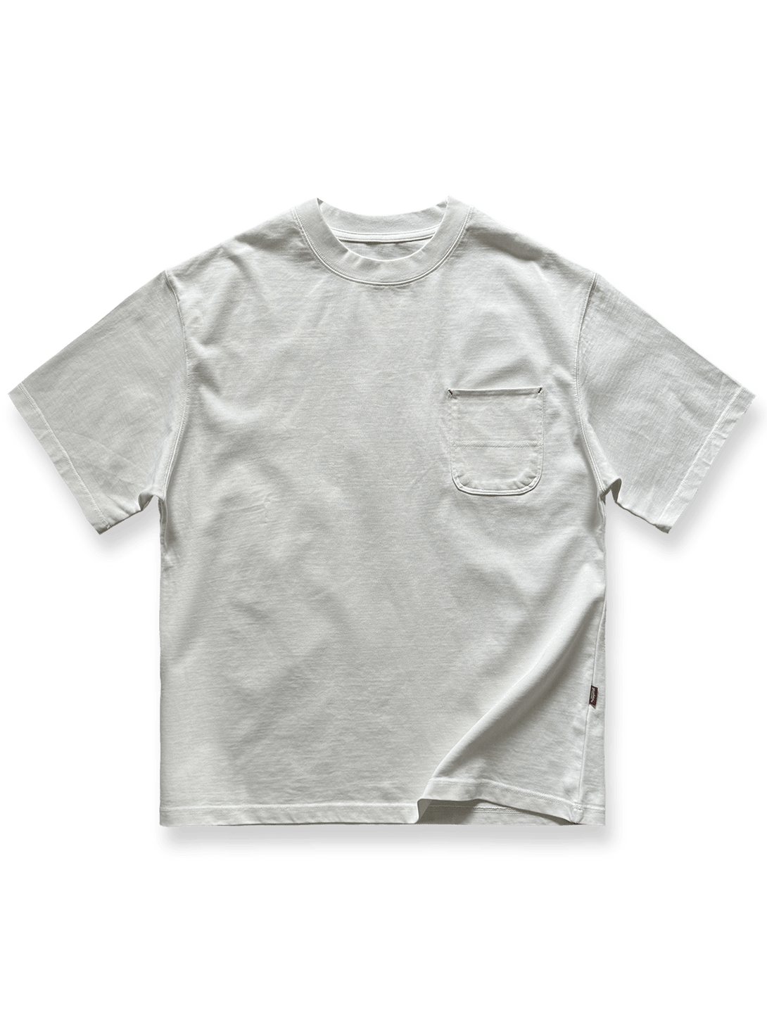 ヘビーウェイトコットン素材のポケット付き半袖Tシャツ