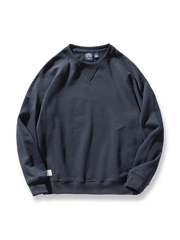 360g/m²のヘビーウェイトロングステープルコットンを使用したクルーネックプルオーバースウェット。
