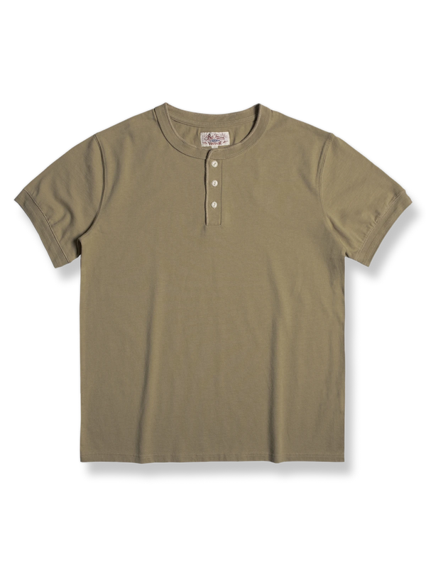前立てボタン付きのヘンリーネック半袖Tシャツ