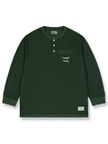 ヘンリーネック長袖Tシャツの全体展示