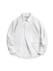 ヘリンボーン柄とダブルブレストが映えるボタンダウンシャツ