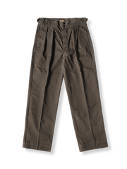 ハイウエストのコットン製ヴィンテージカーゴパンツ、調節タブと複数ポケット付き。