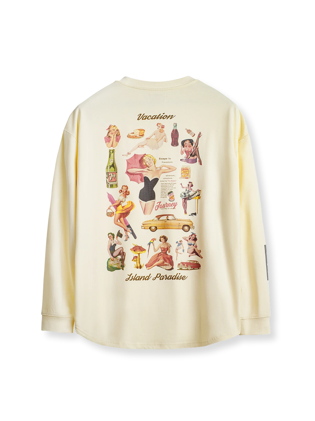 ホリデータイム レトロプリントTシャツの全体正面画像、背面のポスター風プリントとクルーネックのディテール。