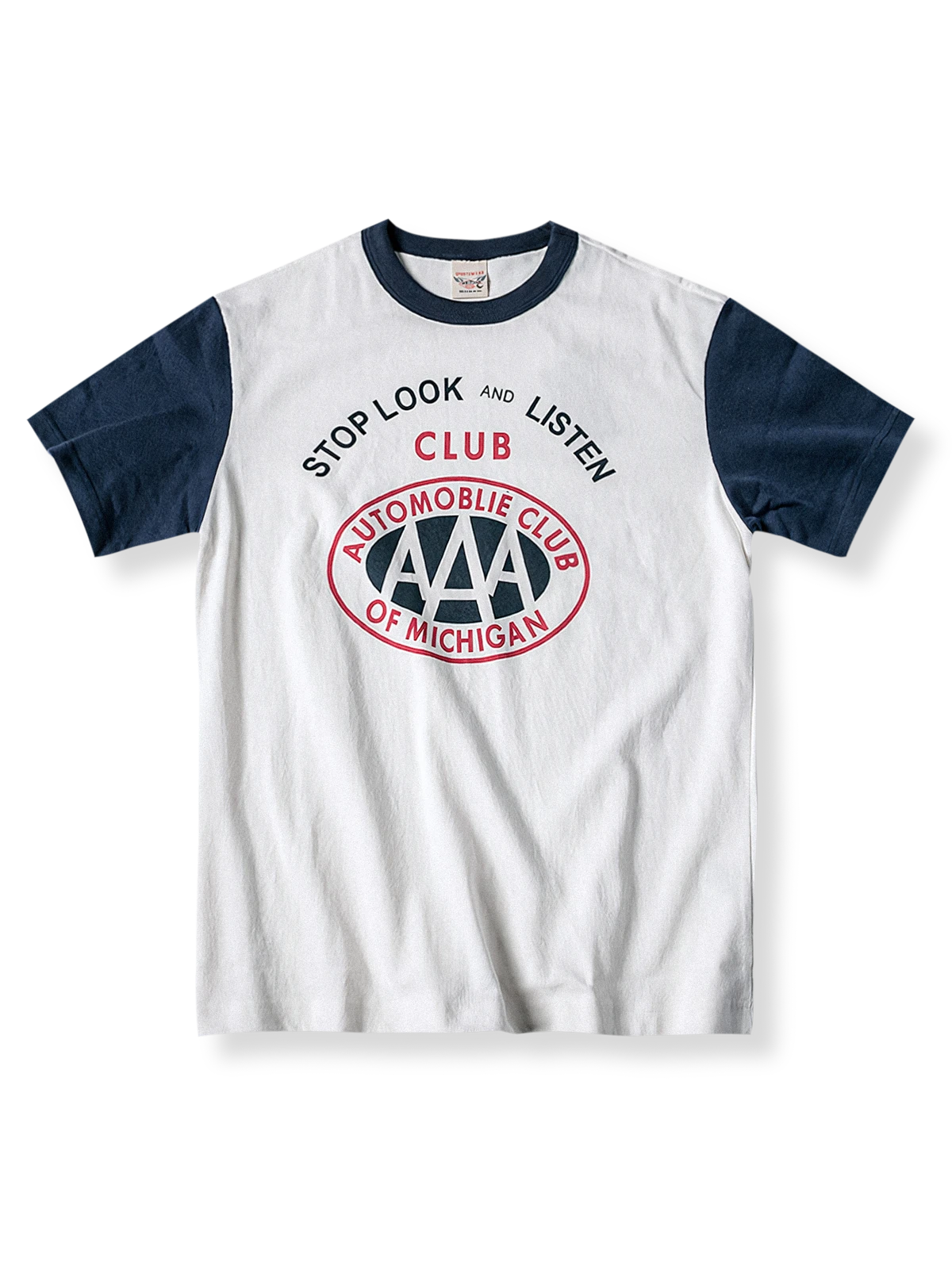 ホットロッド文化を表現したラグランスリーブTシャツ タイプAはAAAクラブ、タイプBはスパークプラグデザイン。