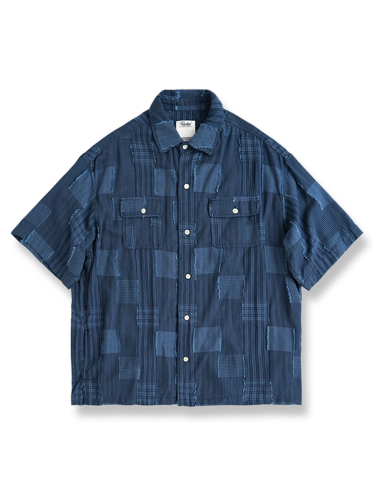 異なるブルートーンチェックを組み合わせたヒャクヤブパッチワークデザインの半袖シャツ