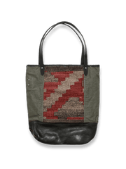 インディアンラグ柄とレザーコンビのヴィンテージキャンバストートバッグ。