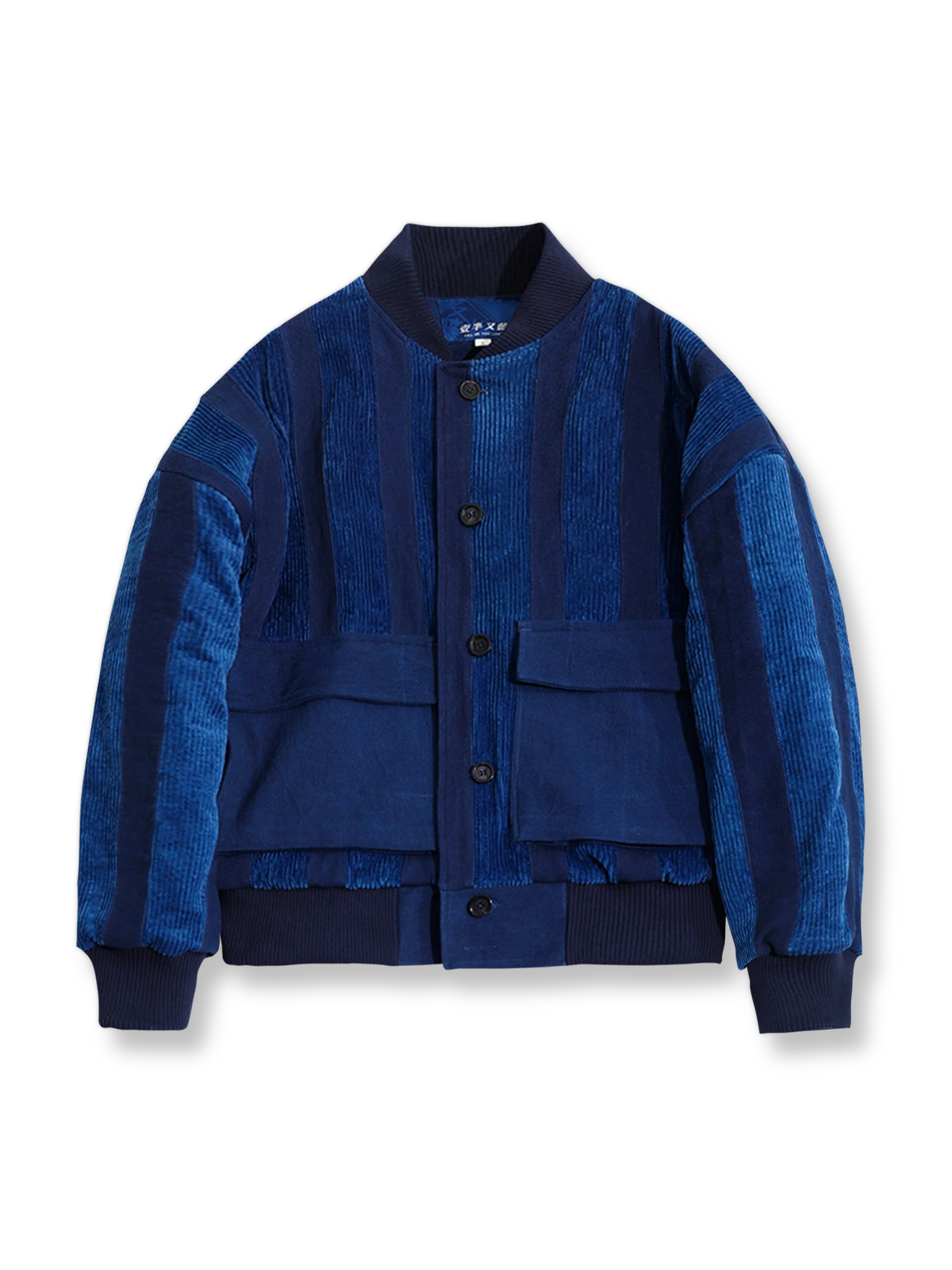 藍染めストライプパッチワークとコーデュロイ素材が特徴のスタンドカラージャケット。