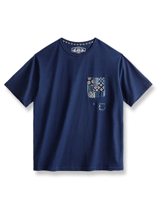 藍染めと古布ポケットが特徴のヴィンテージ風Tシャツ