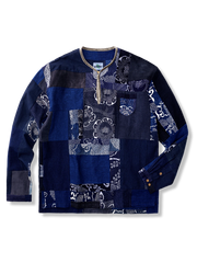 古布の藍染めに竹ボタンをあしらったプルオーバー長袖Tシャツ。
