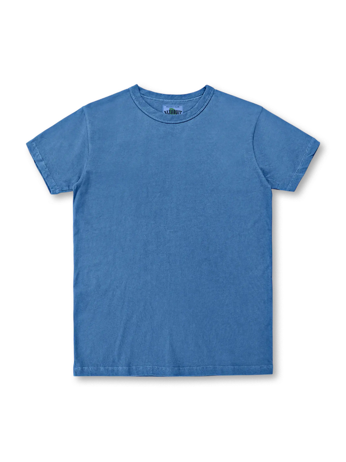 インディゴのグラデーションとフェード加工が映えるヘビーウェイトTシャツ