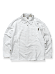 ジャカード生地とポロカラーが映えるプルオーバーセーター