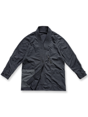 柔術はんてん風デザインのコットンメッシュ×リップストップ生地を使用し、ウォッシュ加工を施したミドル丈はんてん。