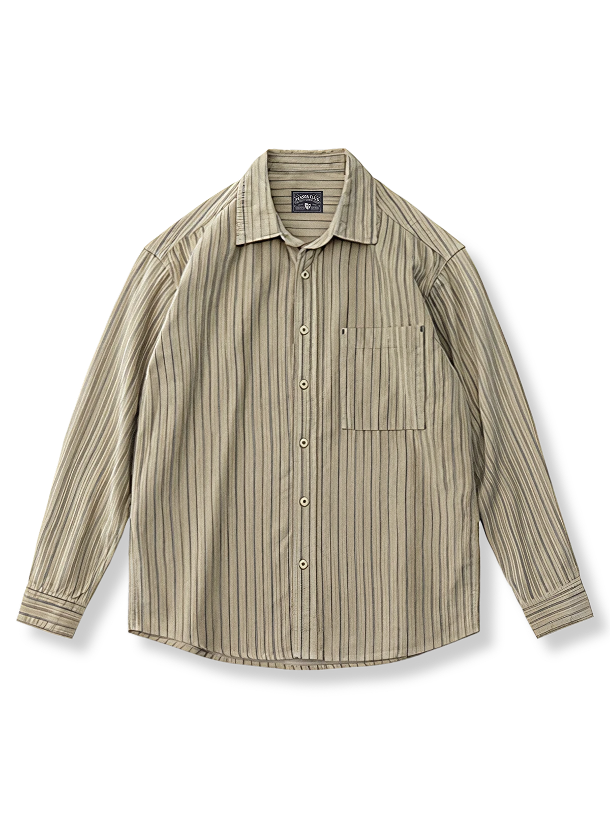 コーデュロイストライプのカーキ色長袖シャツ。