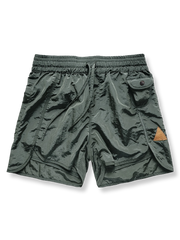 軽量ナイロン素材を使用したレディースアウトドアスポーツショートパンツ。