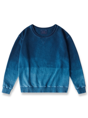 植物藍染めによるグラデーションが美しい数量限定スウェット