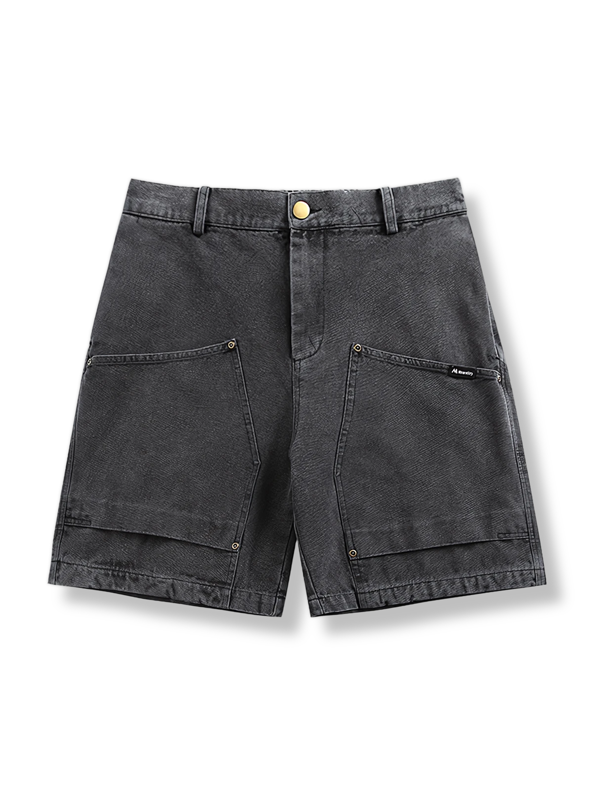 ユーティリティポケットと耐久性のあるコットン生地が特徴のログガー風ショートパンツ。