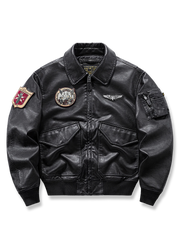 リブ襟・袖口・裾とアームポケットが際立つバイカーコンセプトMA-1レザーフライトジャケット