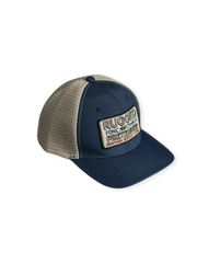 230g高密横文生地と米色メッシュ使用、通気性良いネイビートラッカーハット。スポンジ汗パッドと調節ストラップ付き。