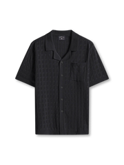 メッシュジャカード編みと単列ボタンが映えるカーディガンシャツ