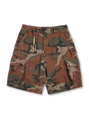 ヴィンテージカモ柄と多ポケットが特徴のミリタリーワークショーツ