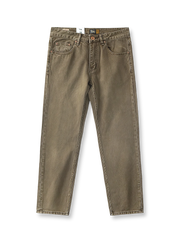 泥染め仕上げのストレートデニムパンツ