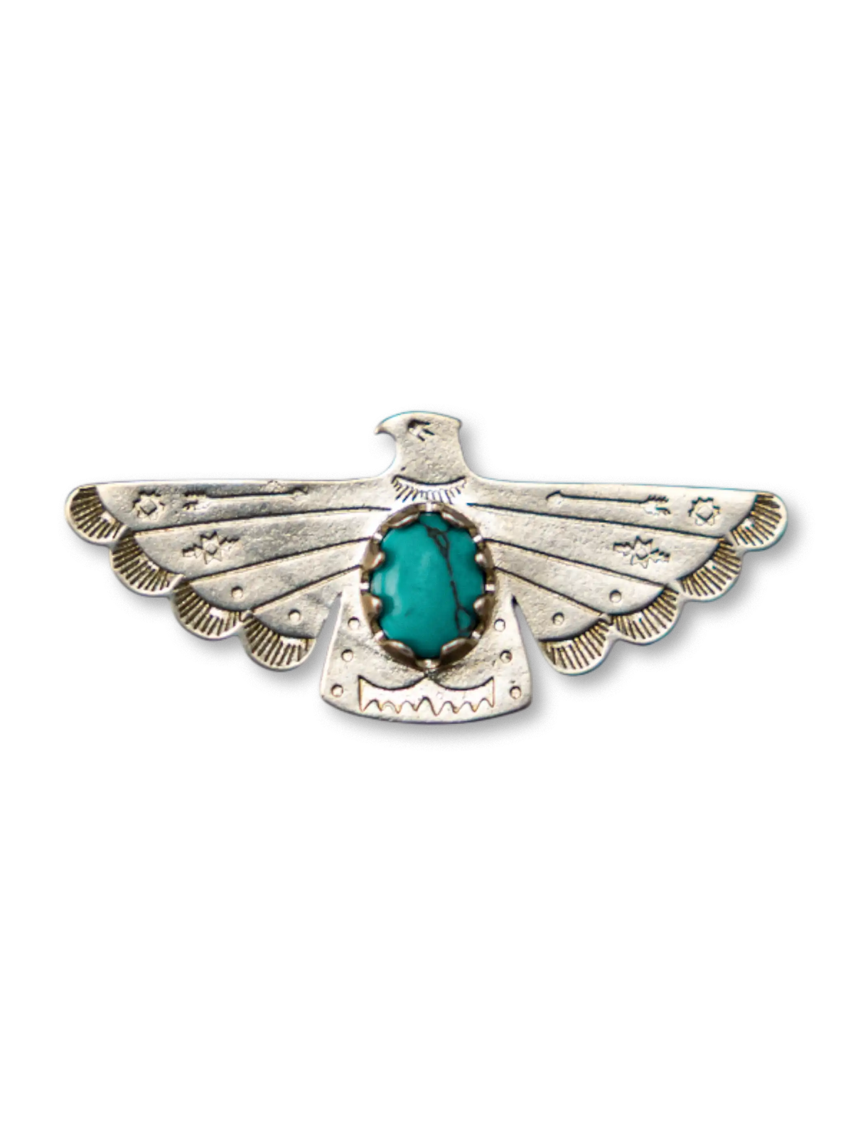 ナバホ族の戦鷲モチーフと天然ターコイズが映えるヴィンテージ加工済み白銅ペンダント