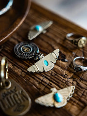 ナバホ戦鷲トルコ石ブロンズペンダント