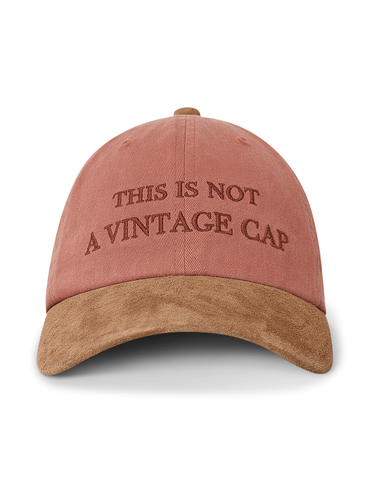 スエードバイザーと刺繍ロゴを配したNot Vintageシリーズのベースボールキャップ。