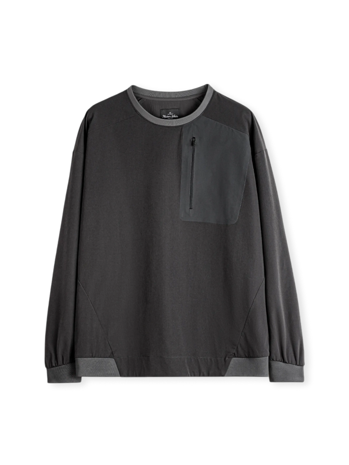 ナイロン・スパンデックス混紡ストレッチ生地の防水ヒートシールドポケット付きアウトドアパーカ。ドロップショルダー仕様。