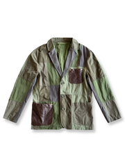 パッチワークとホースハイドを組み合わせた高級感あふれるハンティングジャケット