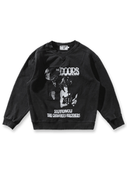 製品画像: ザ・ドアーズをテーマにしたヴィンテージウォッシュプリントスウェットシャツの正面画像
詳細画像: カットアウトデザインとプリントのディテールクローズアップ