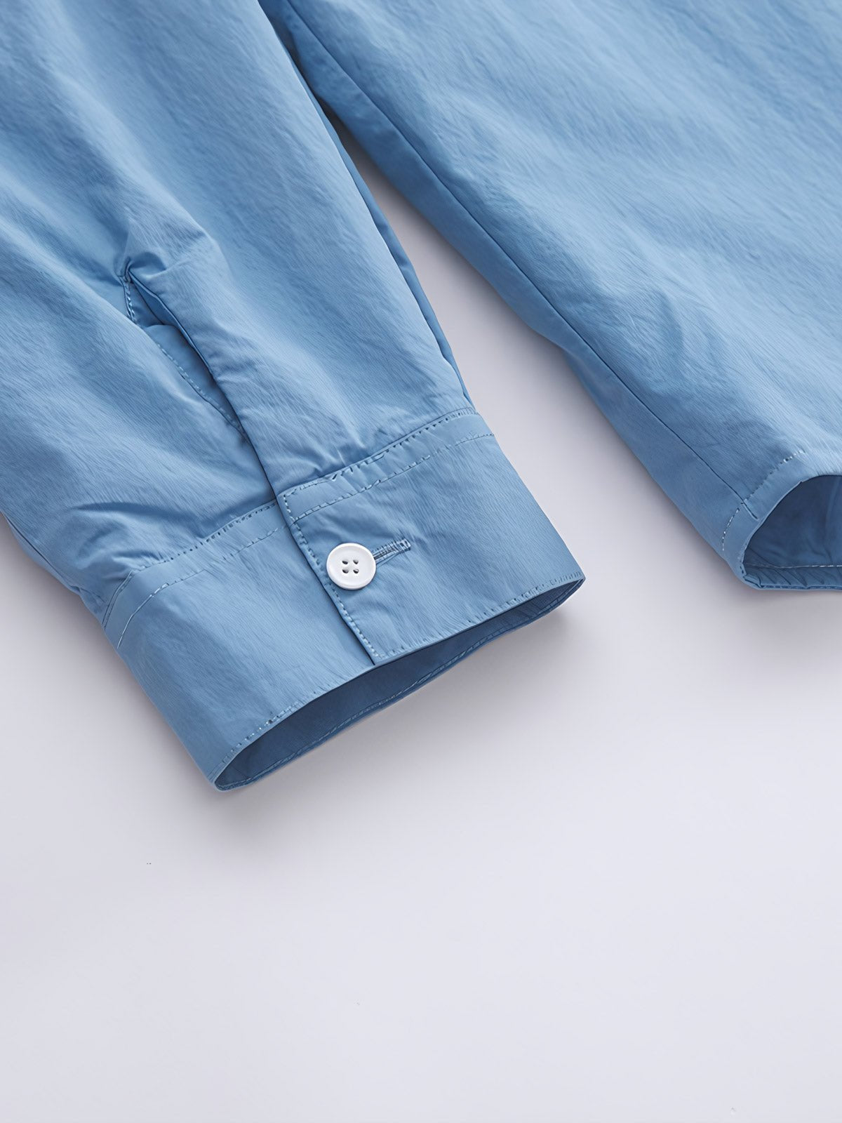 製品画像: 冬に最適なエクストラウォーム キルティングコットン長袖シャツの正面展示
詳細画像: キルティング内側のディテール展示
