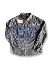 ジオメトリックシェイプ柄パッチワークシャツの全体画像