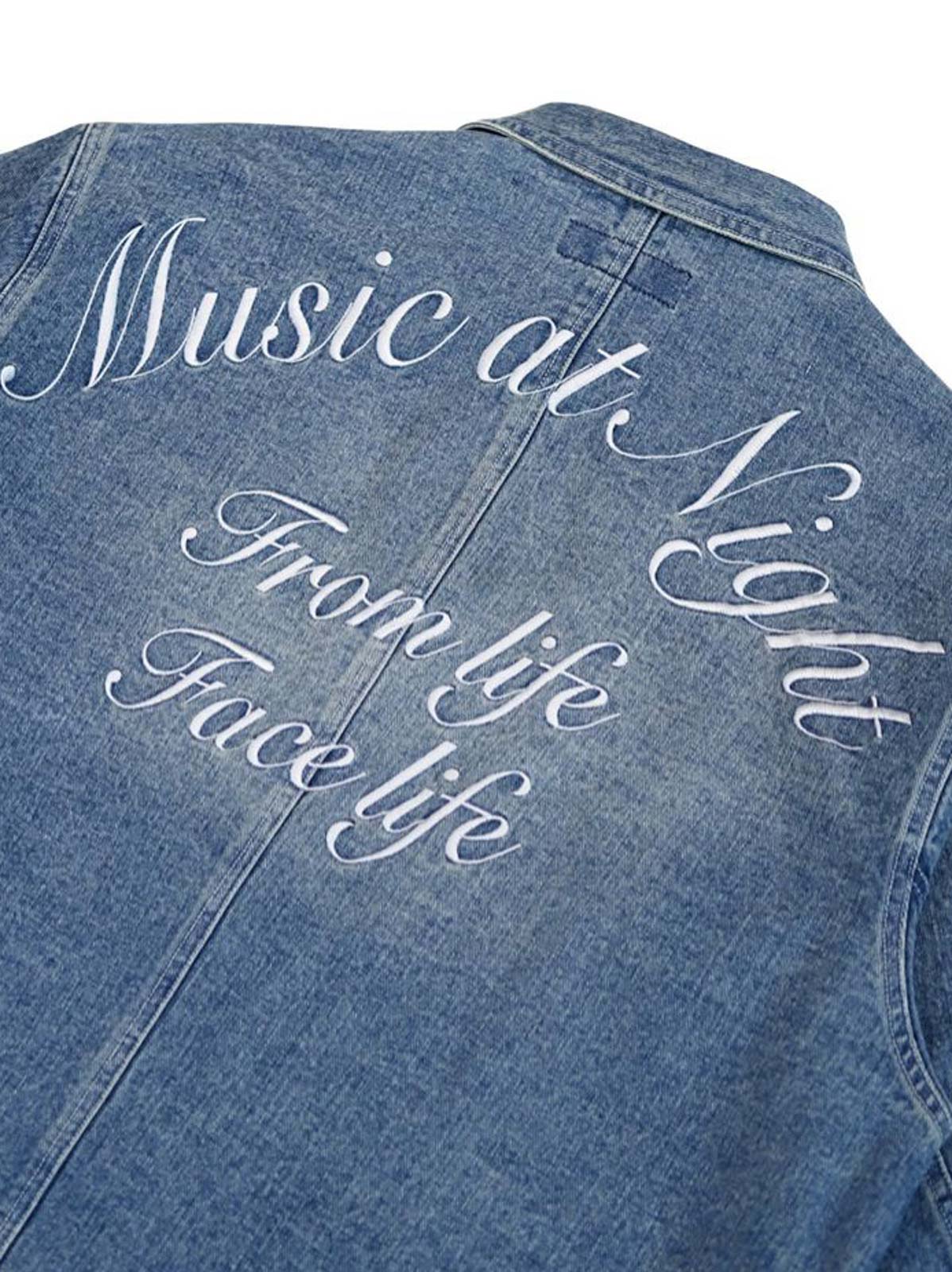 詳細画像: ジャケットのアシンメトリーポケットのディテール