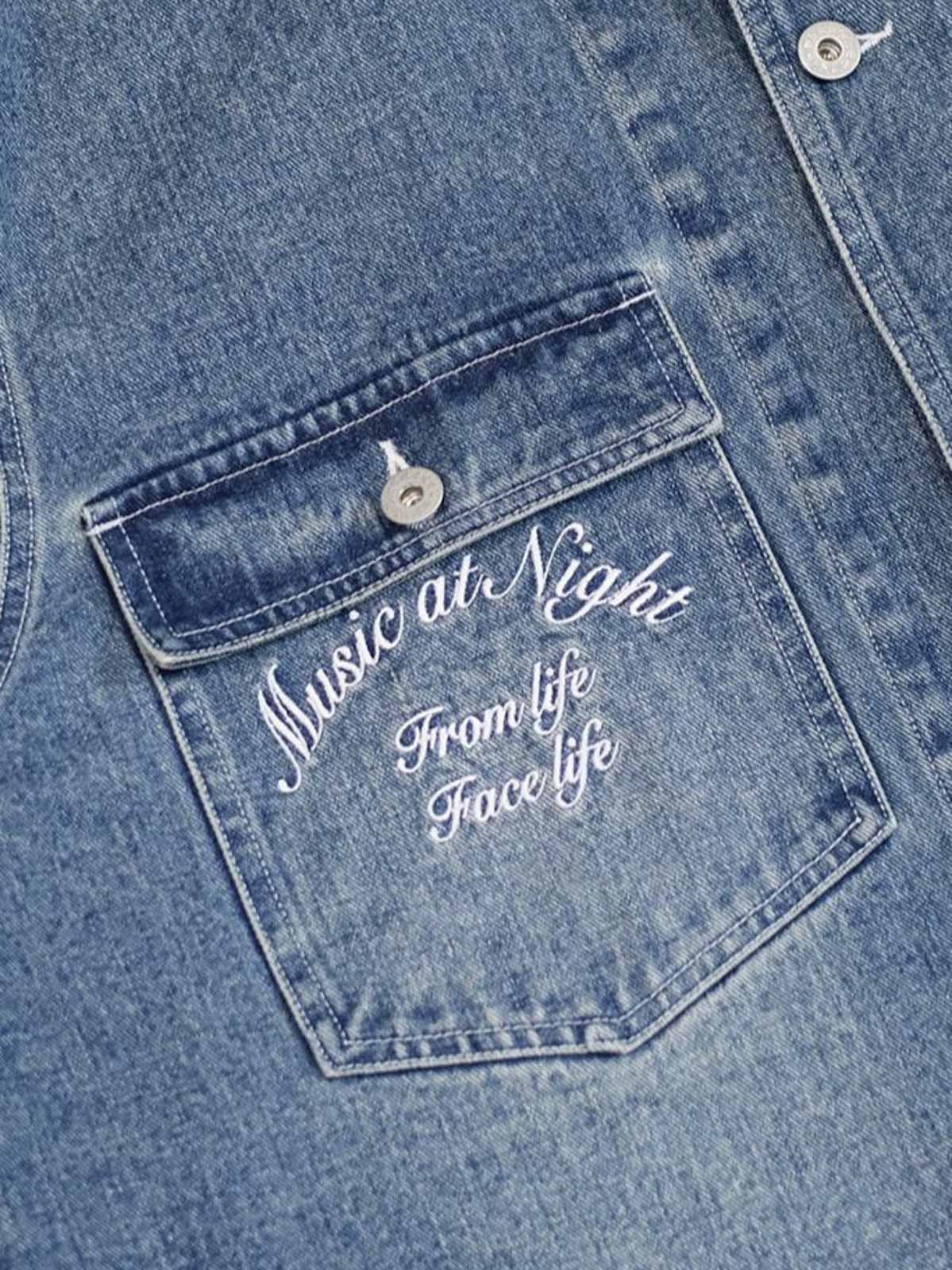 詳細画像: ジャケットのアシンメトリーポケットのディテール