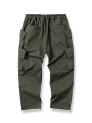  アウトドア防水マルチポケットワークパンツ正面展示