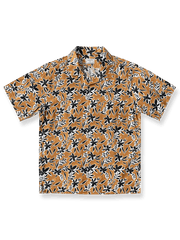 アプリコットカラープラントプリントキューバカラー半袖シャツ正面図