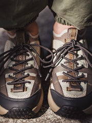 軽量 チャンキー スニーカー