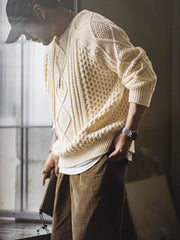 クルーネック ケーブル編み ニットセーター