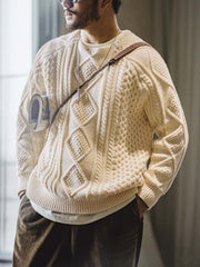 クルーネック ケーブル編み ニットセーター