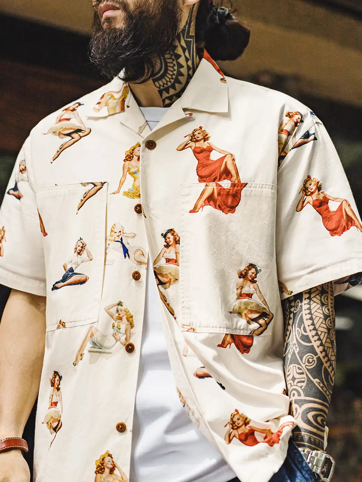 ピンナップガール総柄キューバカラーシャツ全体像