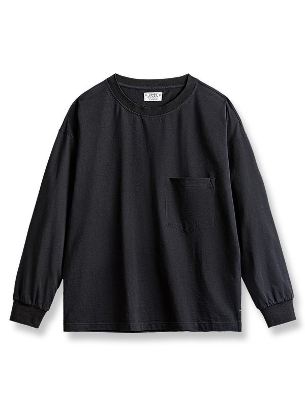 ポケット付き長袖Tシャツ