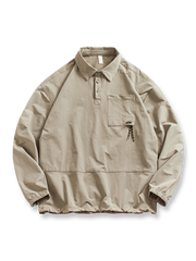 ドローコード裾と胸ポケットが特徴のナイロン混紡ポロカラーシャツジャケット